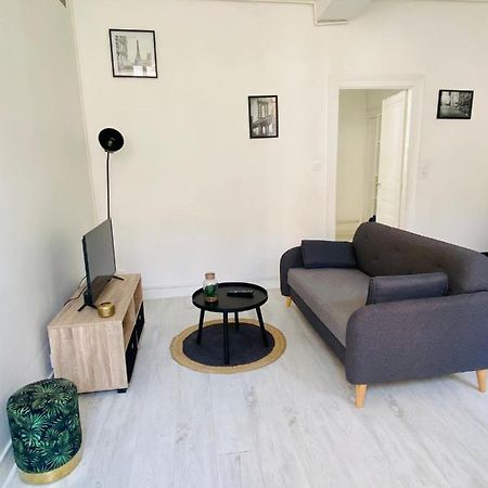 Le Moderne Διαμέρισμα Issoudun Εξωτερικό φωτογραφία